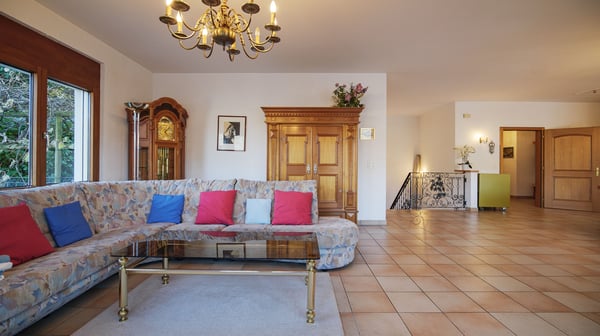 Splendida casa di vacanza con 5.5 locali a Collina d'Oro 6
