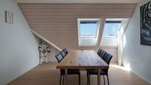 Edle 3.5-Zimmer-Dachwohnung in Hüniken 5