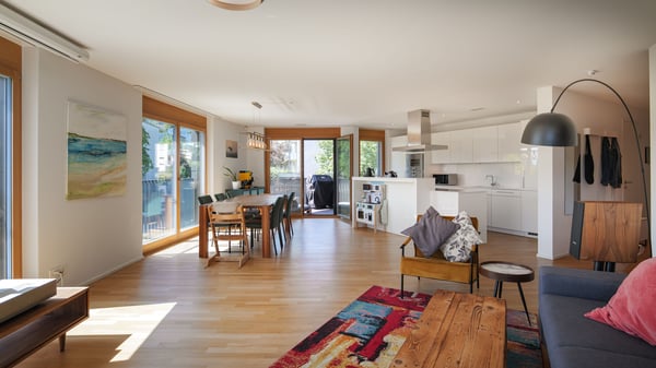 Moderne 4.5-Zimmer-Wohnung mit Seesicht in Au ZH 3