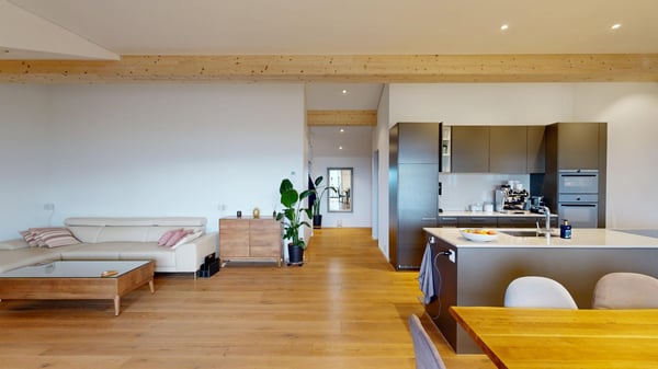 Exklusive 4.5-Zimmer-Dachwohnung mit See- und Bergsicht in Uetliburg 5