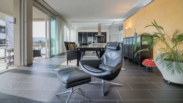 Exklusives 5.5-Zimmer-Loft in Wohlen 2