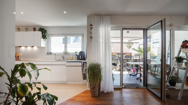 Elegante 4.5-Zimmer-Wohnung mit viel Liebe zum Detail in Glattfelden