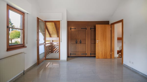 Grosszügiges 4.5-Zimmer-Haus mit Pool in Nesselnbach 6