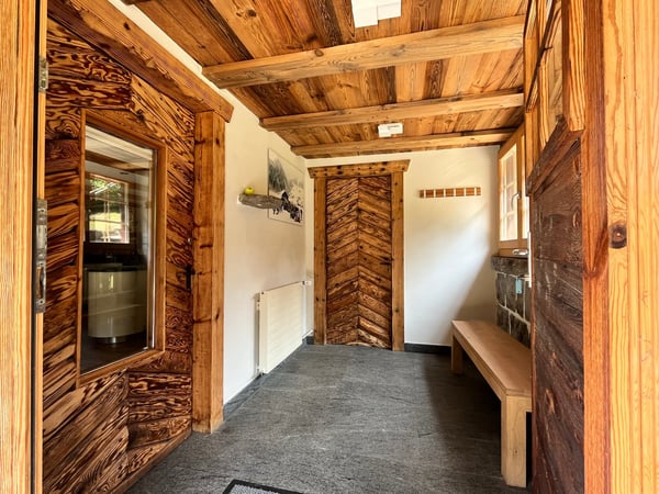 Charmant chalet rénové à Gryon-Villars 18