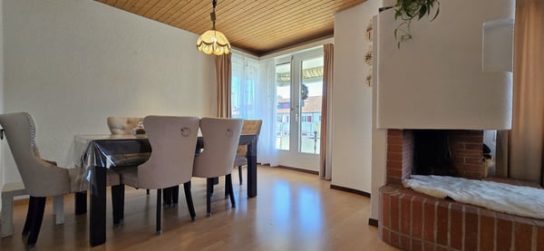 Helle 4.5-Zimmer-Wohnung mit Panoramabalkon in Bern Bümpliz - Ihr neues Zuhause mit Weitblick 5