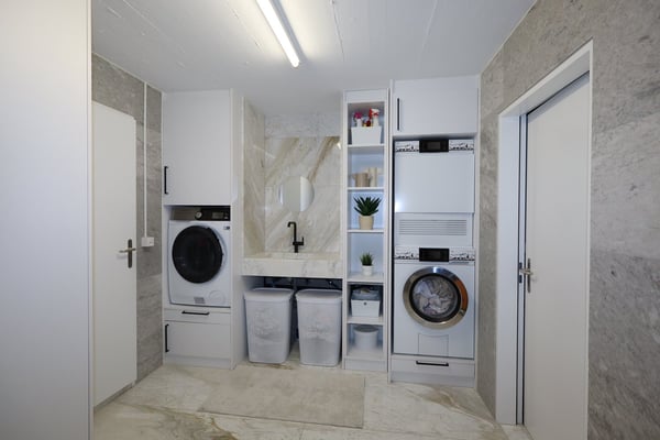 Stilvoll renovierte Gartenwohnung mit hochwertigem Ausbau und zwei privaten Gartenbereichen 14