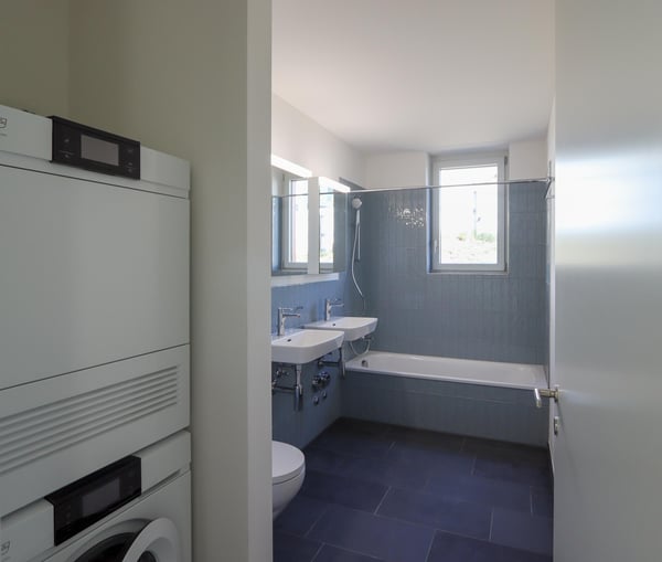 Hochwertige 4.5 Zi-Neubauwohnung im EG zentral und naturnah gelegen 10
