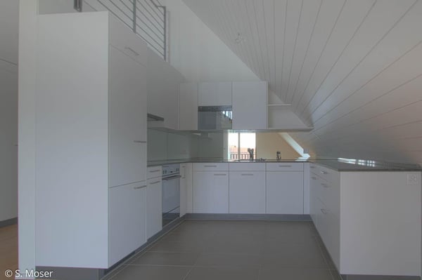 3.0 Zimmer Dachwohnung in naturnaher Lage 2