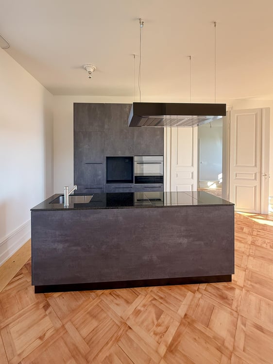 2.5 Zi-Wohnung mit atemberaubender Weitsicht 3