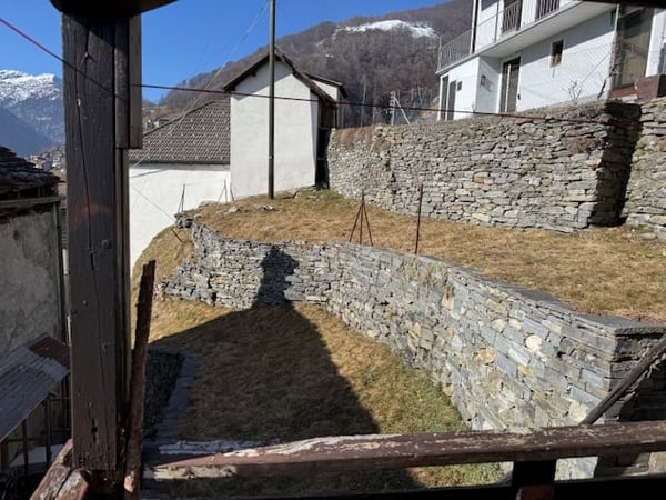 ONSERNONE COMOLOGNO - Casa rustica - due appartamenti 4