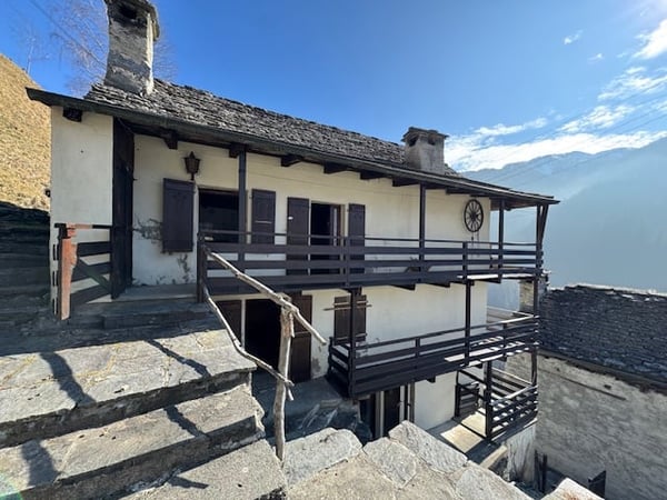 ONSERNONE COMOLOGNO - Casa rustica - due appartamenti 1