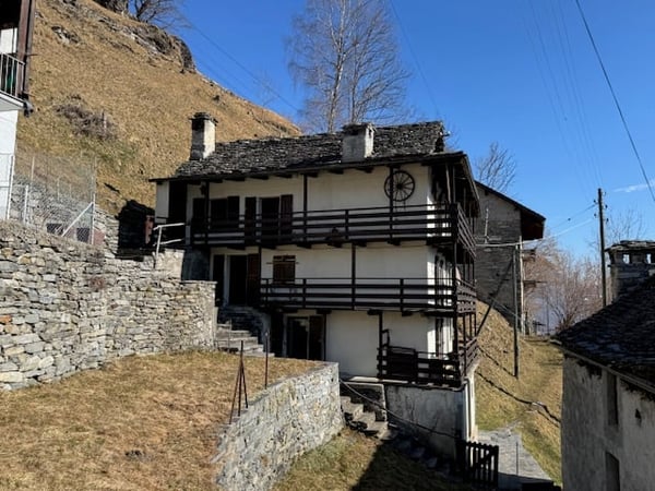 ONSERNONE COMOLOGNO - Casa rustica - due appartamenti 3