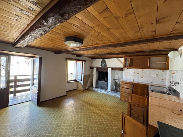 ONSERNONE COMOLOGNO - Casa rustica - due appartamenti 10