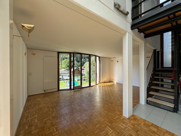 Vivere davanti alla cascata della Piumogna: casa unica a Faido 3