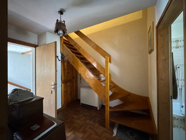 🏡 Malvaglia | Stabile con 3 appartamenti e rustico 8