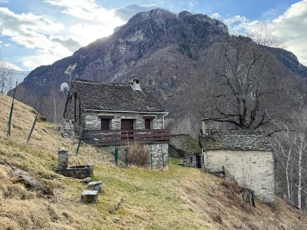 🌲 Val d’Ambra: autentico rifugio alpino con vista mozzafiato 🏔️ 2