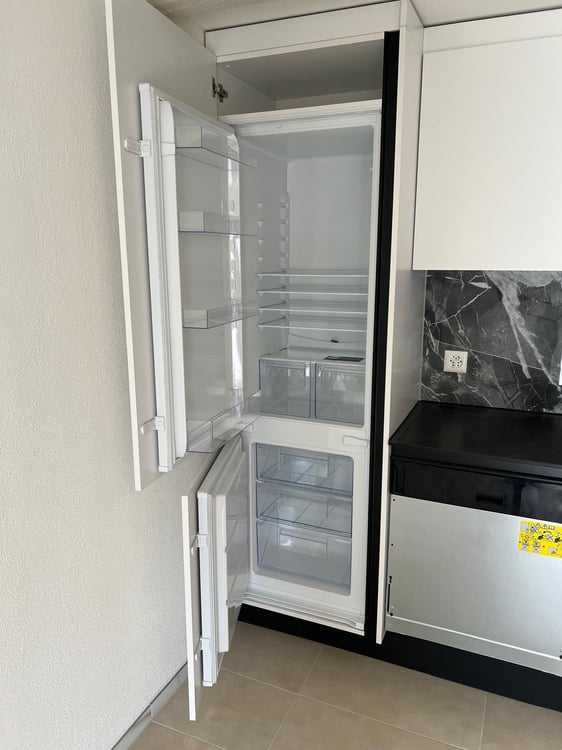 Charmant appartement sous les toits de 2 pièces à Frinvillier, entièrement rénové ! 3