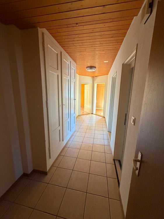 Spacieux appartement de 3.5 pièces à louer à Bévilard – Disponible immédiatement 3