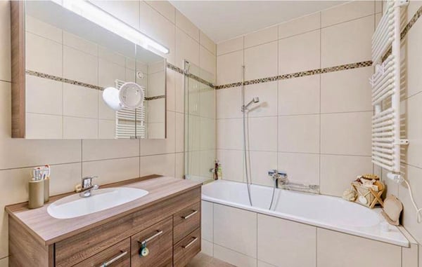 Élégant appartement familial à Chêne-Bourg 6