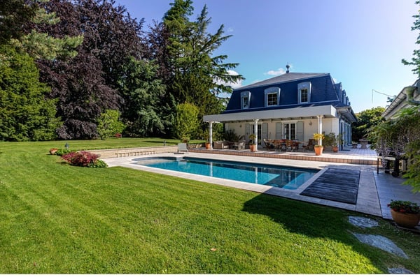 Prestigious property in Coppet 3