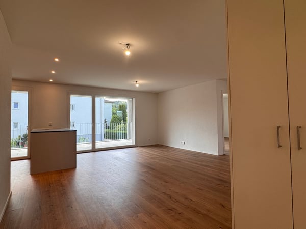 3.5 Zimmer Wohnung, Eigentum mit Charakter 7