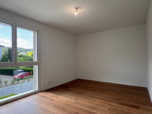 3.5 Zimmer Wohnung, Eigentum mit Charakter 13