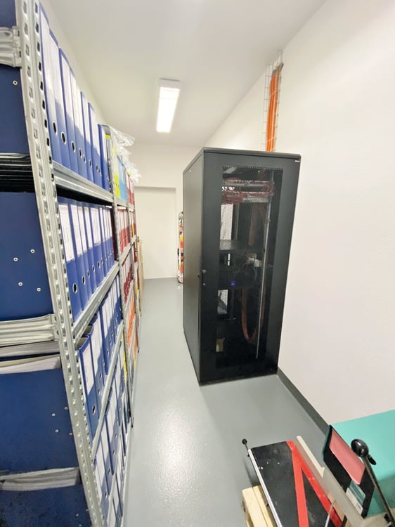 Attraktive Gewerbe-/Verkaufsfläche am Kreuzplatz in Aesch – 290 m², rollstuhlgängig & renoviert 13