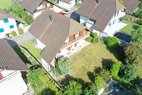 Freistehendes 5.5 Zmmer Einfamilienhaus, das Suchen hat ein Ende ! 1
