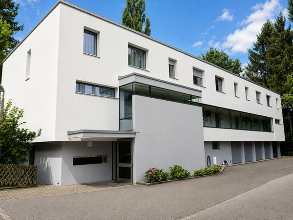 Wohnen im Grünen in Binningen - 4.5-Zimmer-Maisonettewohnung mit Hauscharakter 1