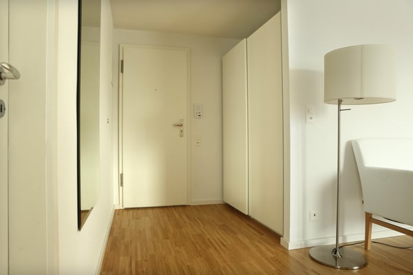 Möblierte 1-Zimmer-Dachwohnung mit Balkon 4