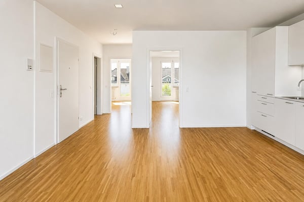 Moderne 3-Zimmer-Dachwohnung mit zwei Dachterrassen an zentraler Lage in Basel 2