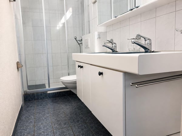 2.0 Zimmerwohnung in Basel 5