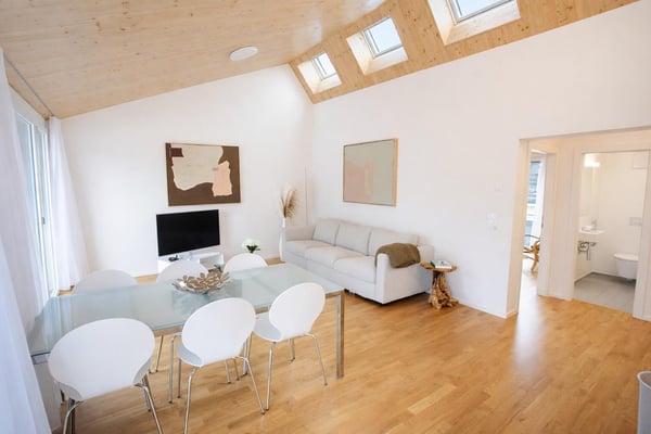 Möblierte 2-Zimmer-Dachwohnung im Paulus-Quartier 9
