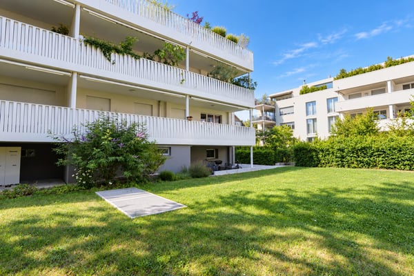 moderne, grosszügige 3.5 Zimmerwohnung im Paulusquartier 8