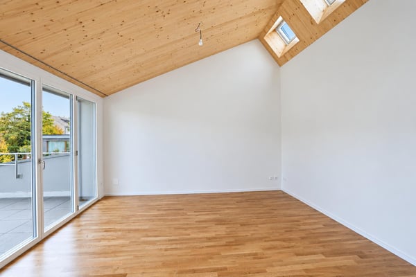 Lichtdurchflutete 3.5-Zimmer-Dachwohnung mit zwei Dachterrassen im Paulus-Quartier 1