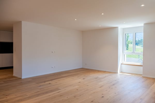 Magnifique 3.5 pièces rénové de 96 m² | Vue sur les Préalpes | À 3 min de la gare 4