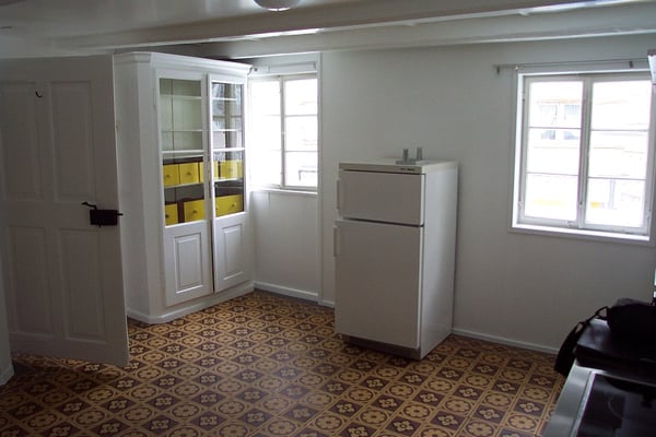 Charmante Altbauwohnung mit Kachelofen und Terrasse 3