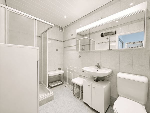 Vairano: Splendido 3.5 locali- residenza secondaria con vista lago a 180° e piscina 9