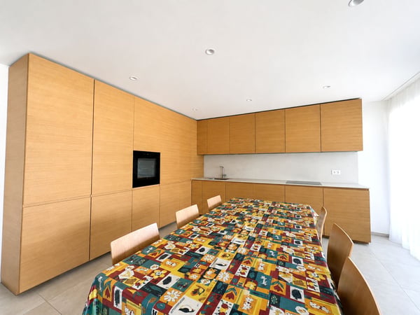 Helle 3.5-Zimmer-Wohnung nur wenige Schritte vom See entfernt 3