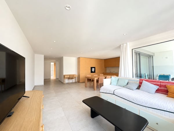 Helle 3.5-Zimmer-Wohnung nur wenige Schritte vom See entfernt 2