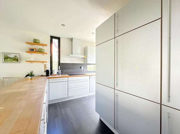 Hochwertiges Einfamilienhaus mit Sauna, Innenpool und Aufzug 5