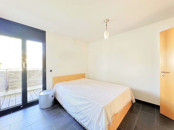 Hochwertiges Einfamilienhaus mit Sauna, Innenpool und Aufzug 6