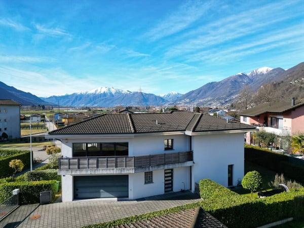 Hochwertiges Einfamilienhaus mit Sauna, Innenpool und Aufzug 15