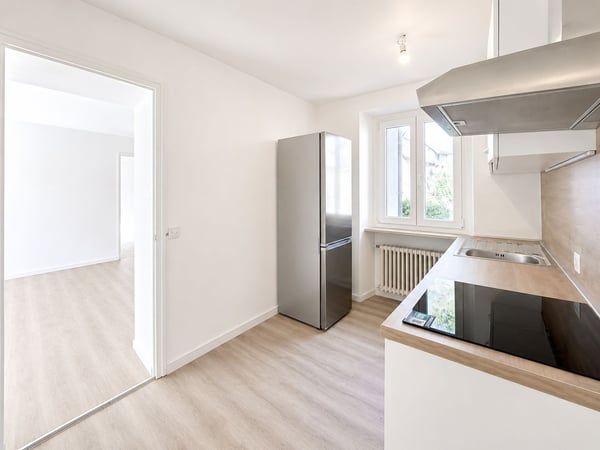 Wunderschöne 2.5-Zimmer-Wohnung im 1. Stock im Herzen von Tegna 5