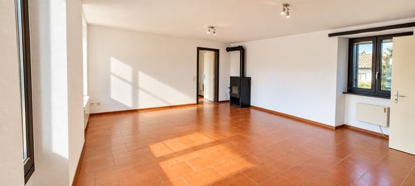 NOVAGGIO – 3.5-Zimmer-Wohnung mit Balkon im Herzen des Dorfkerns