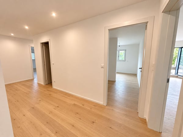 MENDRISIO - Spazioso appartamento 4.5 locali con studio, lavanderia privata, terrazza e giardino 8