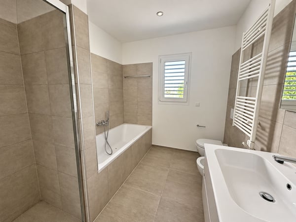 MENDRISIO - Spazioso appartamento 4.5 locali con studio, lavanderia privata, terrazza e giardino 13
