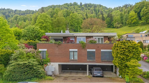 The Leaf House - Surrounded by Nature. Defined by Calm. 11