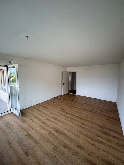 Charmante 3.5-Zimmer-Wohnung an ruhiger Lage in Stäfa 3