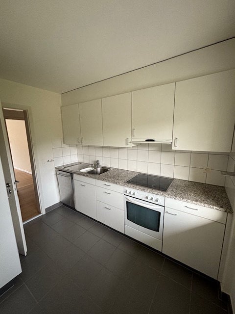 Charmante 3.5-Zimmer-Wohnung an ruhiger Lage in Stäfa 1